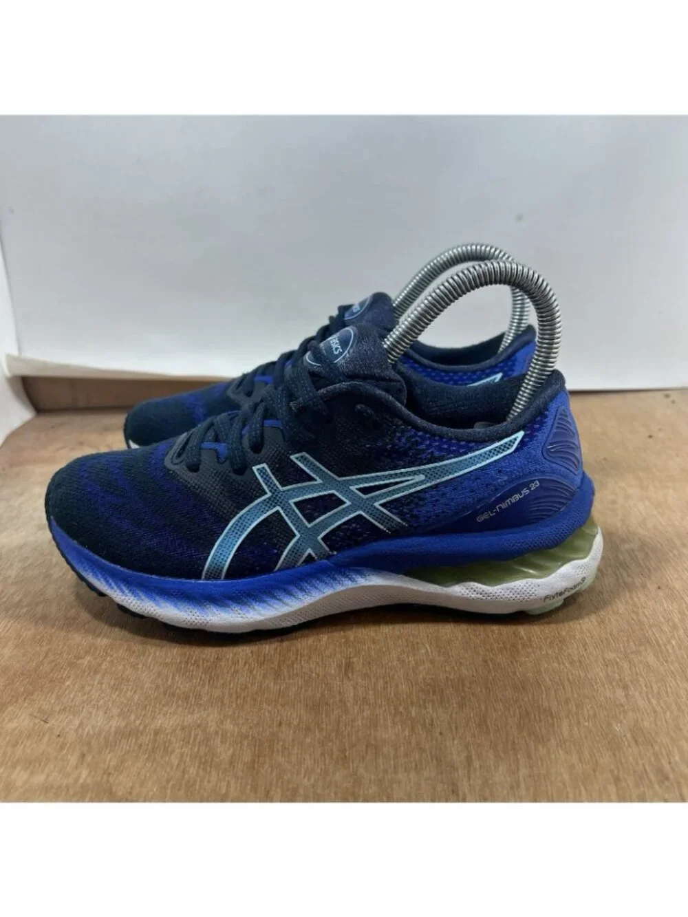 Asics Gel Nimbus 23 Women Size 5 Blue Athletic Running Shoes 1012A885